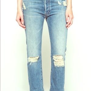 MOTHER “ VAGABOND “ DISTRESSED JEANS